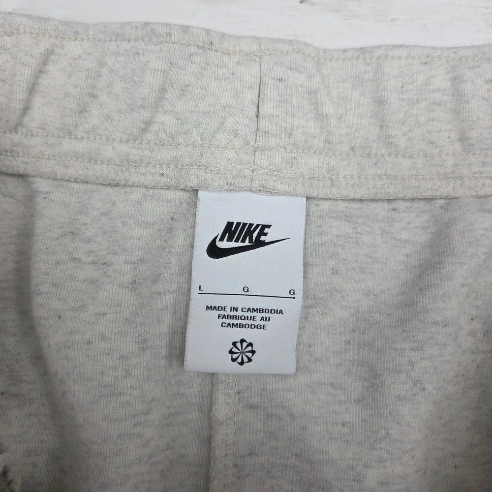 Nike‎ Joggers Mens Large Grey Tech Fleece Tapered Sweatpants Oatmeal DD4706 100
